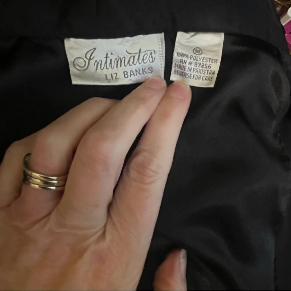 Vintage Liz Banks Satin Kimono Robe Black Pink Floral Embroidery Lounge Wear